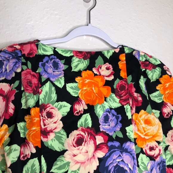 Zara Floral Crop Top - Picture 8 of 9